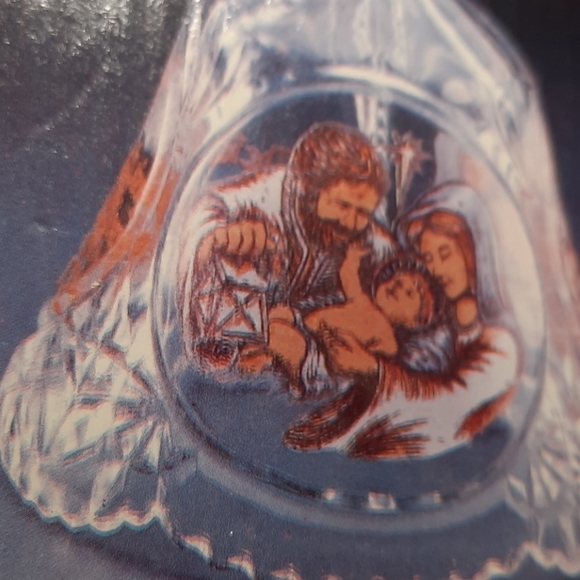 Artmark Fine Crystal Bell - Picture 4 of 6
